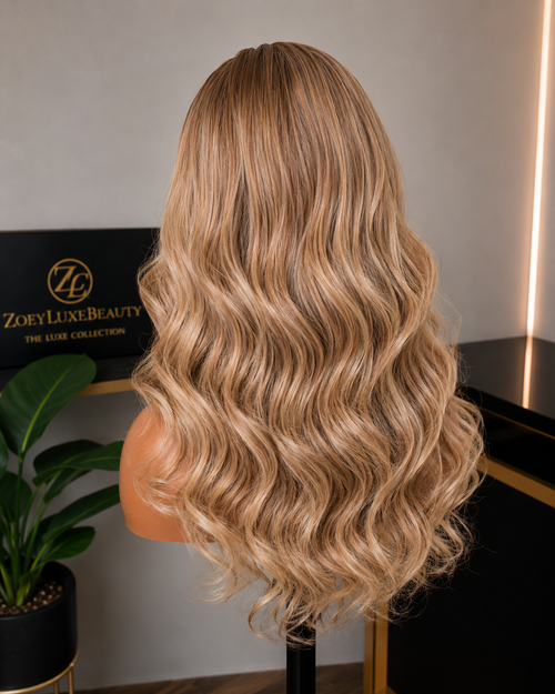 20" Luxe Honey Blond Premium Blended Wig